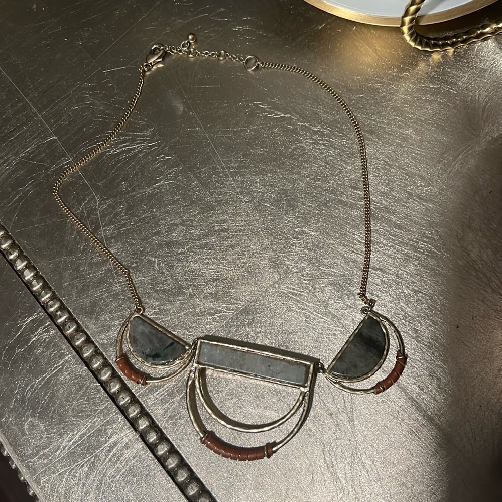 MADEWELL Beautiful Boho Stone Necklace